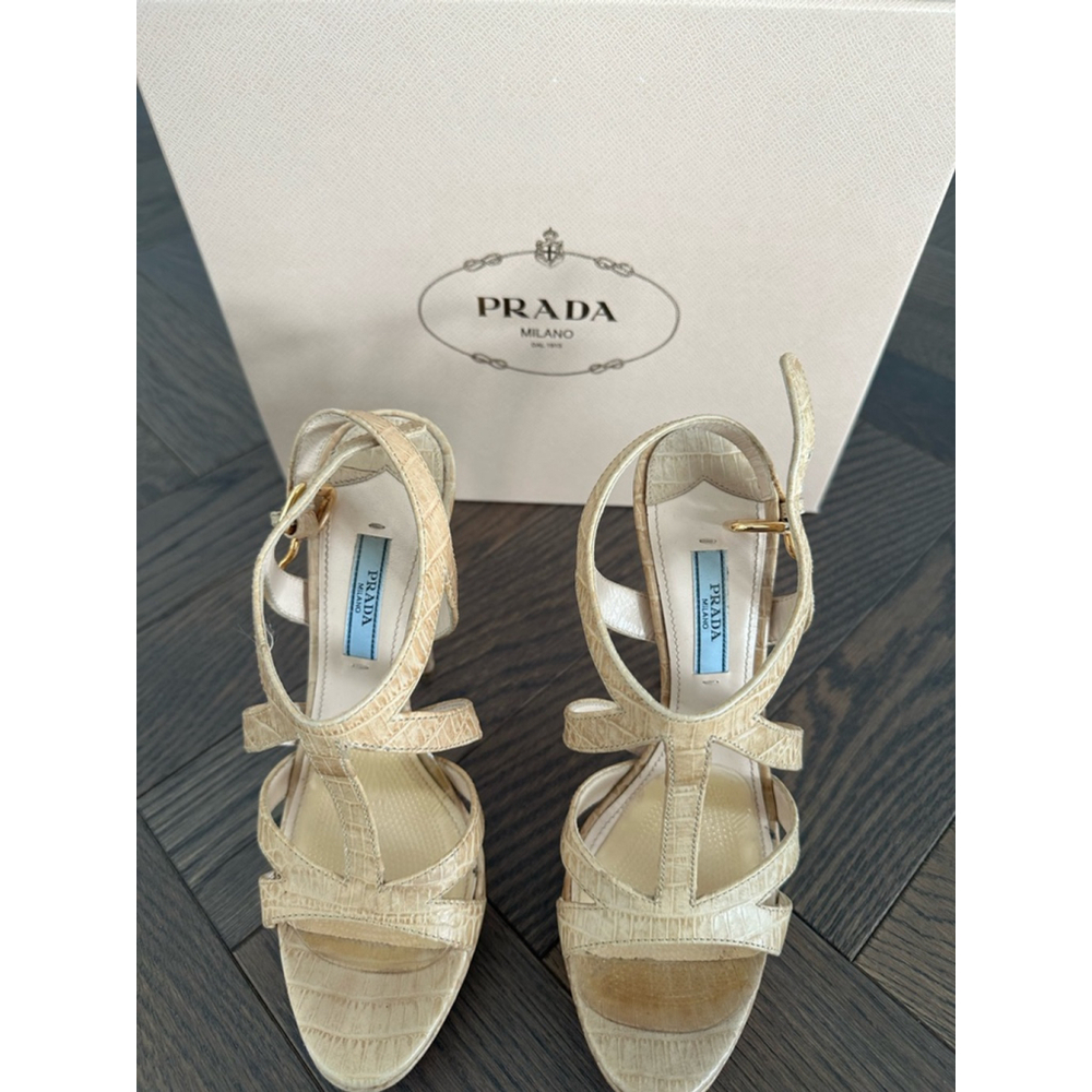 Women's Prada Beige Leather Heels - image 3